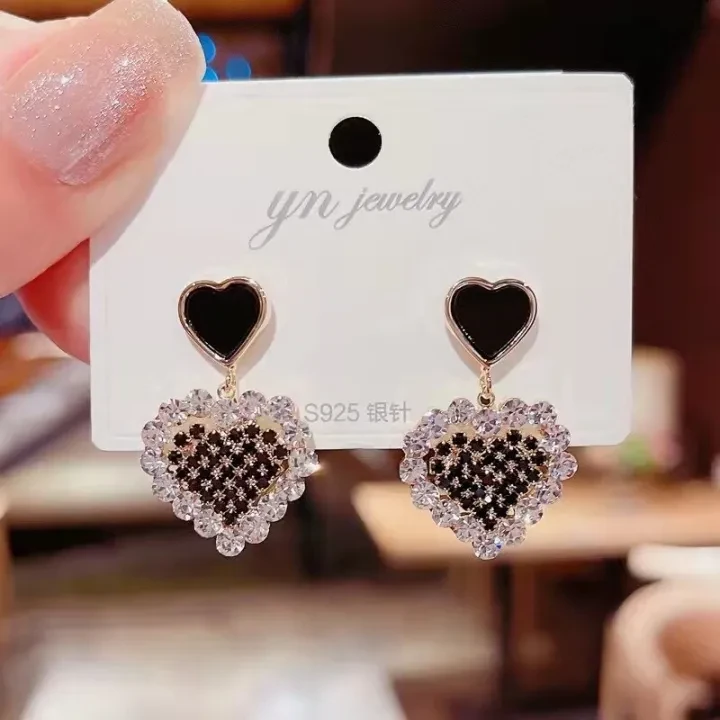Peach Heart Crystal Tassel Earrings – Sweet & Elegant Valentine's Gift