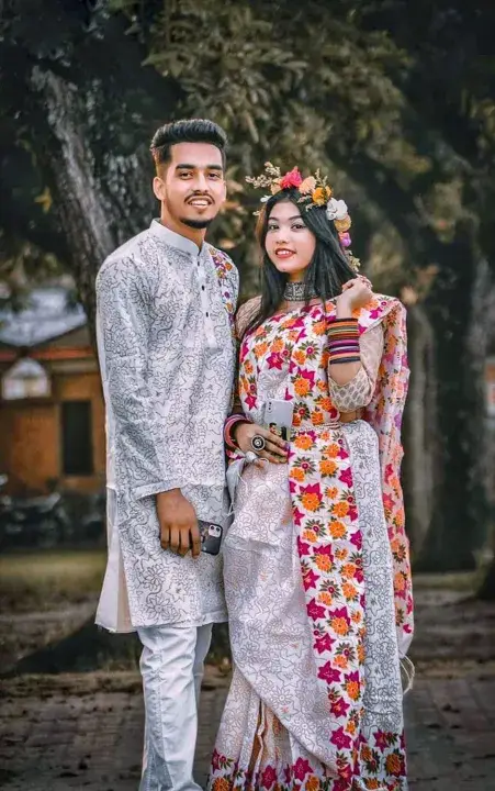 Designer Dhupiyan Couple Dress Combo – Saree & Panjabi Set