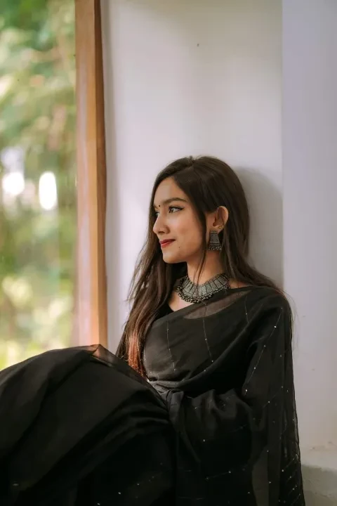 Fashionable Half Silk Chumki Tangail Saree for Women